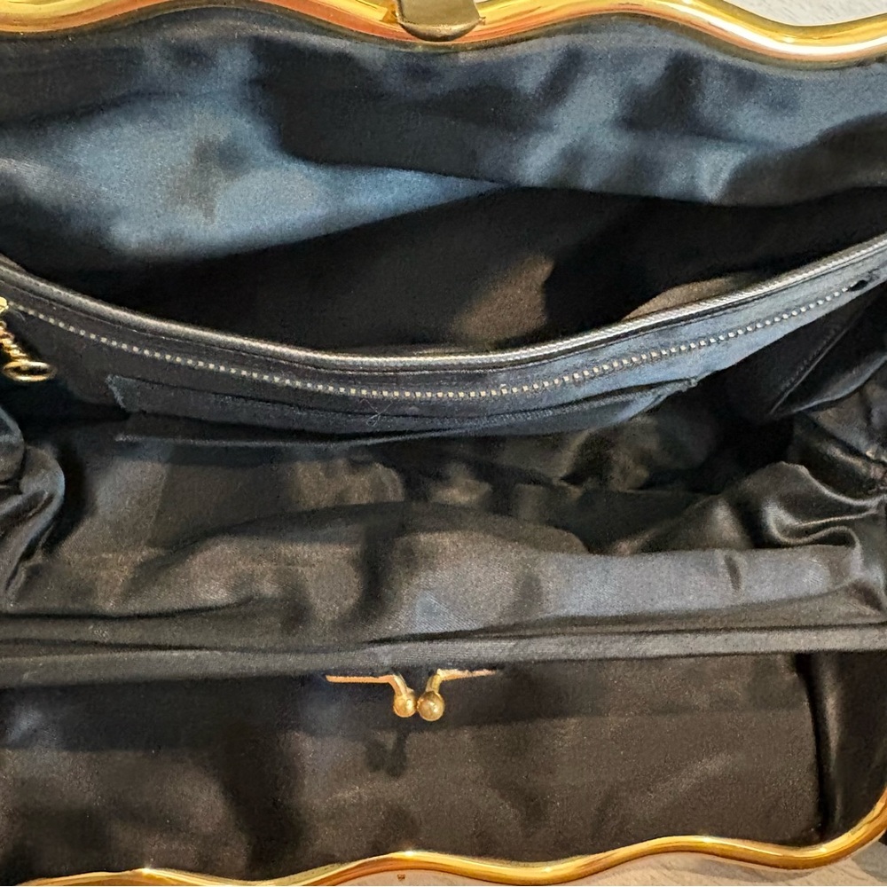 Vintage Best & Co New York Velvet Evening Clutch with Hand Carry Strap - Picture 13 of 15